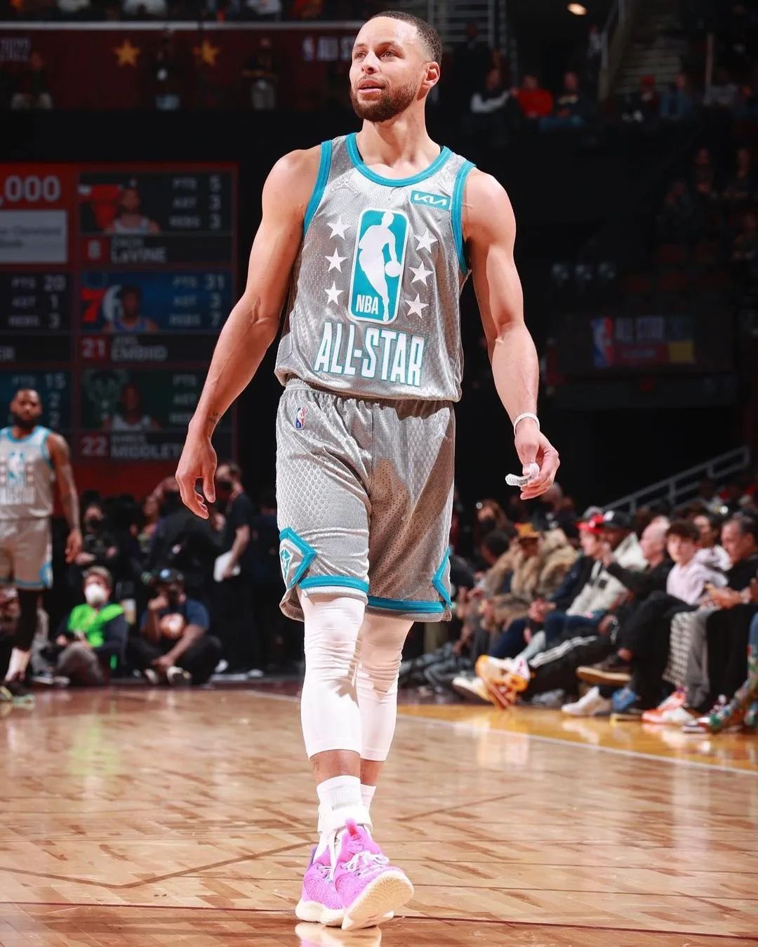 紧逼下的出 紧逼下的出