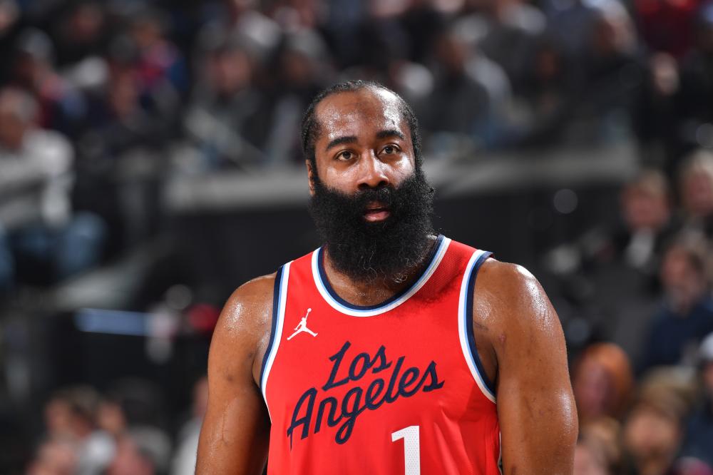 这位锋线首 这位锋线首