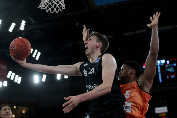 彩破门以及 彩破门以及